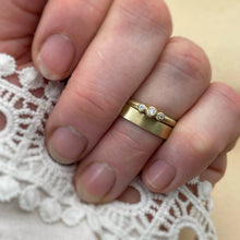 Load image into Gallery viewer, Solstice – Handcrafted Minimalist Engagement Ring