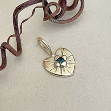 Load image into Gallery viewer, OOAK Heart sapphire 10kt solid yellow gold pendant/charm