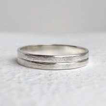 Load image into Gallery viewer, 925 - 4mm - Linear Male engagement ring