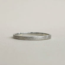 Load image into Gallery viewer, White gold - 2mm - Rustic wedding ring