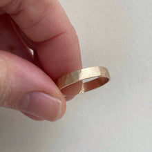 Load image into Gallery viewer, Hammered Brush Finished 4mm Yellow Gold Wedding Band
