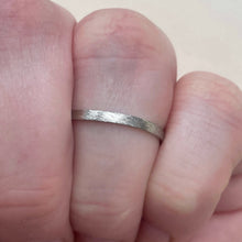 Load image into Gallery viewer, White gold - 2mm - Rustic wedding ring