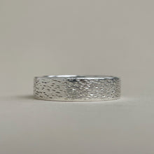 Load image into Gallery viewer, 925 - 6mm - Textured wedding band