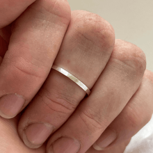 Load image into Gallery viewer, Elegant wedding bands with freestyle hammered texture