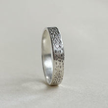 Load image into Gallery viewer, 925 - 4mm - Textured silver wedding band