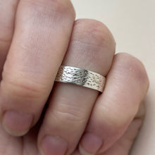 Load image into Gallery viewer, 925 - Textured  Wedding Band Set - 4mm and 6mm - Silver