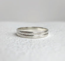 Load image into Gallery viewer, 925 - Rustic Wedding Band Set - Silver