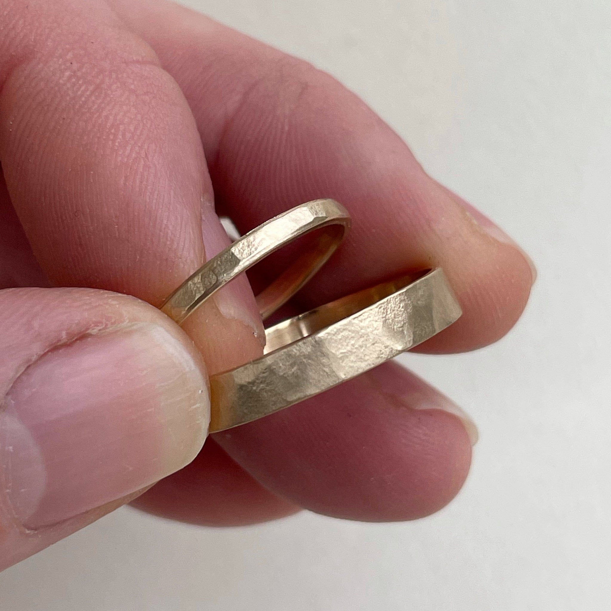 Solid Brass / Hammered / Soldered Loop / Ring / Link / No Solid Brass / Hammered / Soldered Loop / Ring / Link / No