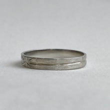 Load image into Gallery viewer, Geometric Male Engagement - 4mm - white gold
