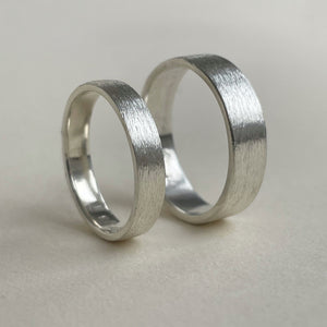 925 - Rustic Wedding Band Set - 4mm and 6mm -  Silver