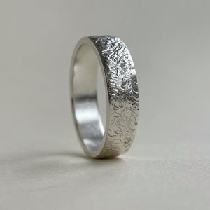 925 - Hammered Wedding Band Set - 4mm and 6mm - Silver