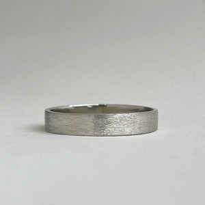 White gold - 2mm and 4mm - Rustic wedding band set